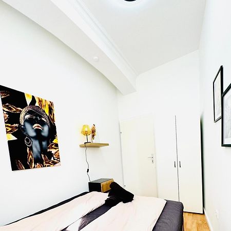 Comfy Rooms In A Shared Apt, 8Min To Rathausplatz Wina Bagian luar foto