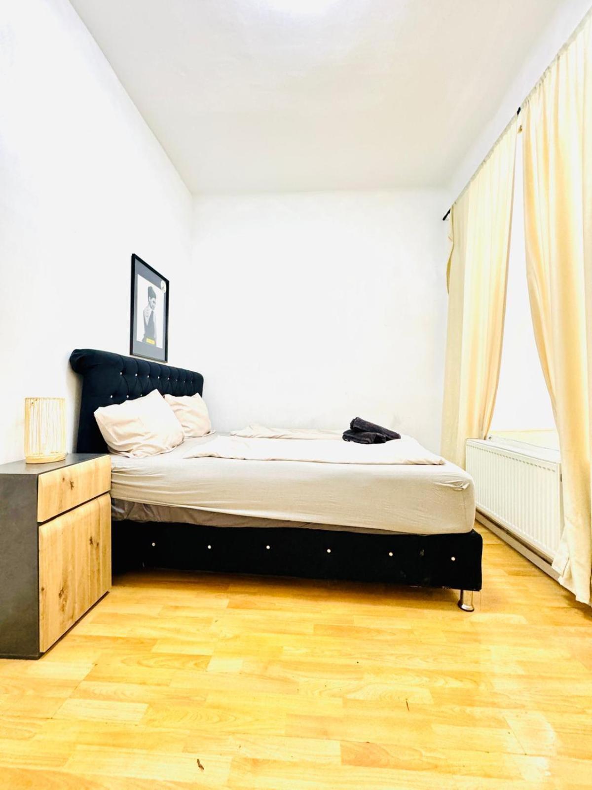 Comfy Rooms In A Shared Apt, 8Min To Rathausplatz Wina Bagian luar foto