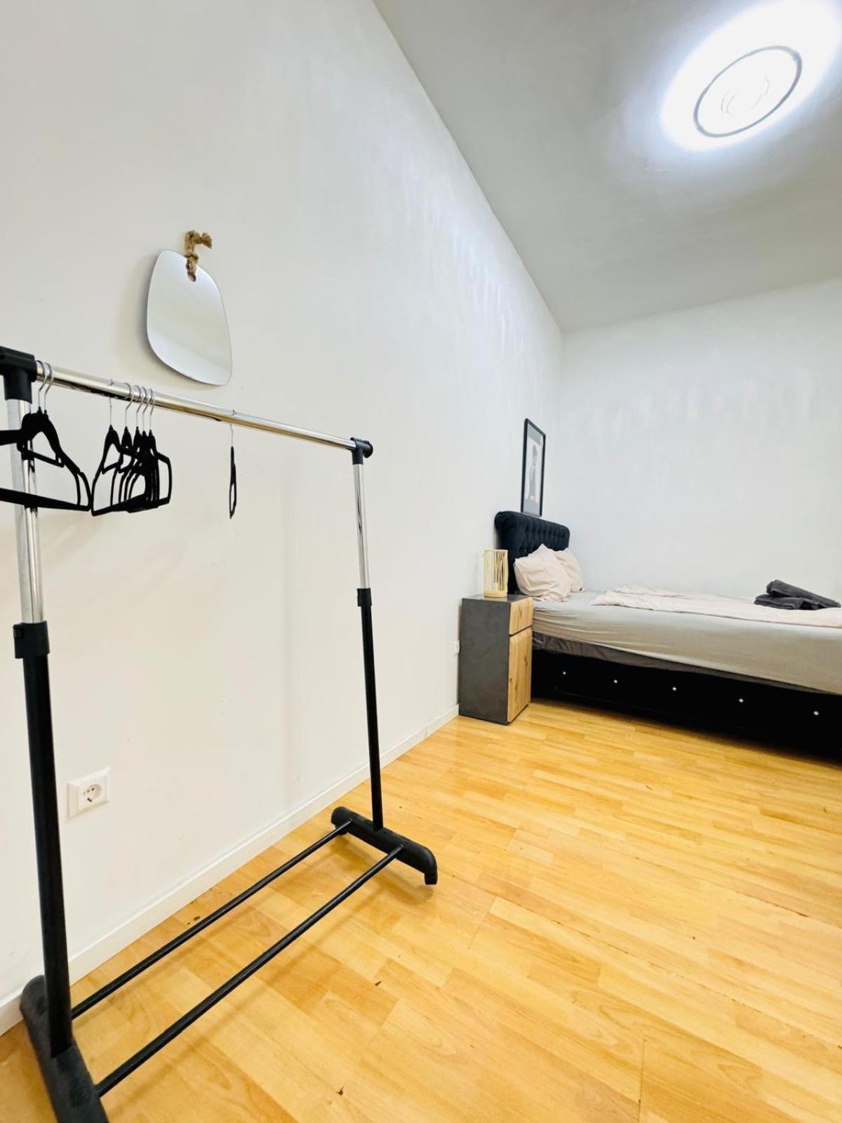 Comfy Rooms In A Shared Apt, 8Min To Rathausplatz Wina Bagian luar foto