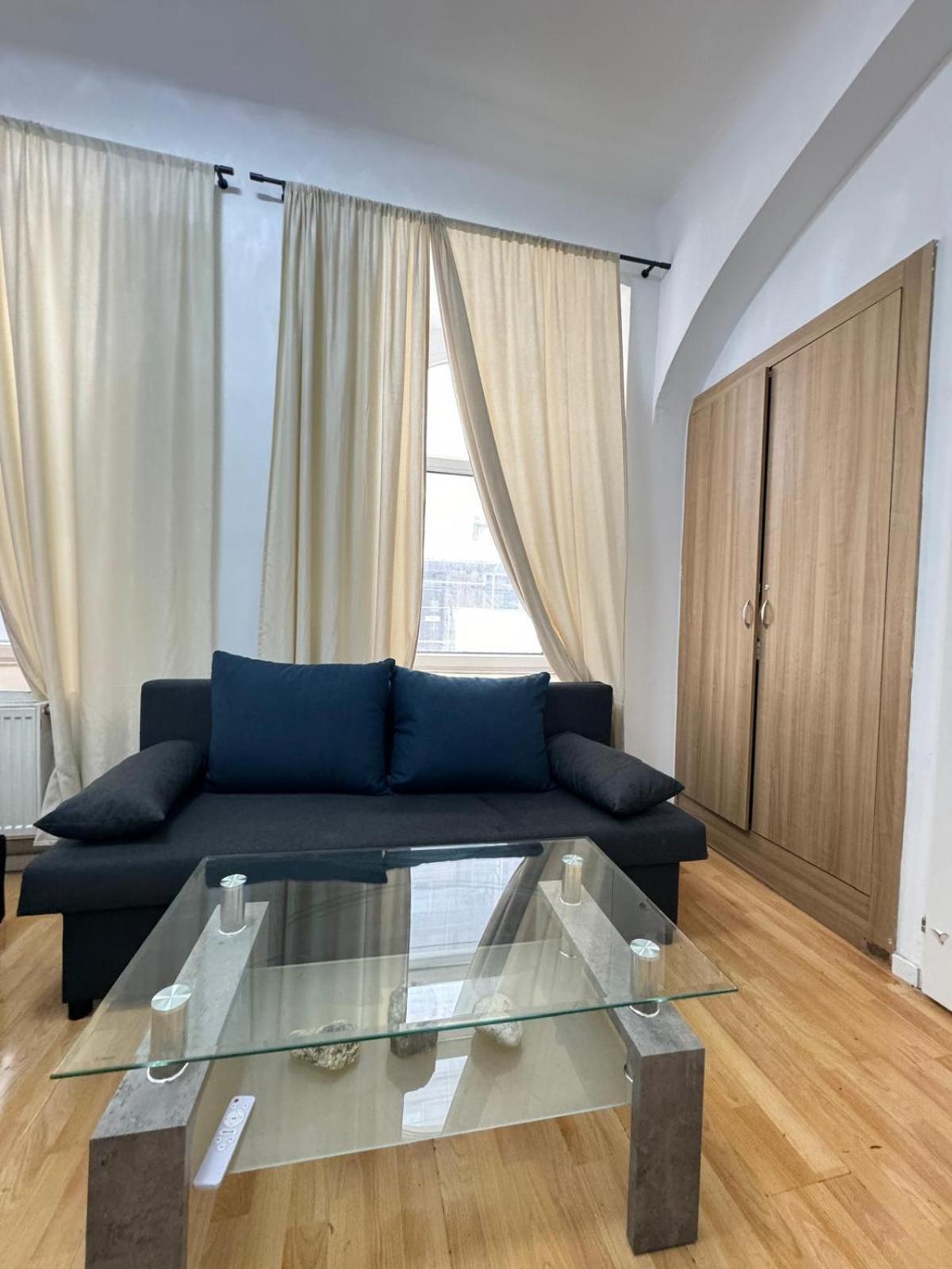 Comfy Rooms In A Shared Apt, 8Min To Rathausplatz Wina Bagian luar foto
