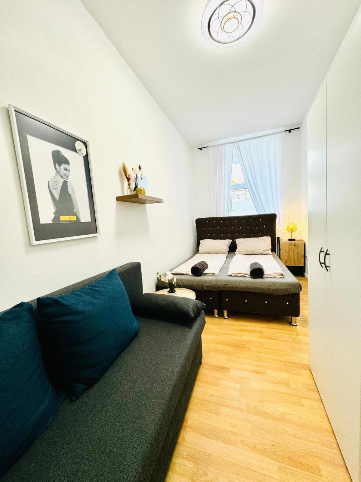 Comfy Rooms In A Shared Apt, 8Min To Rathausplatz Wina Bagian luar foto