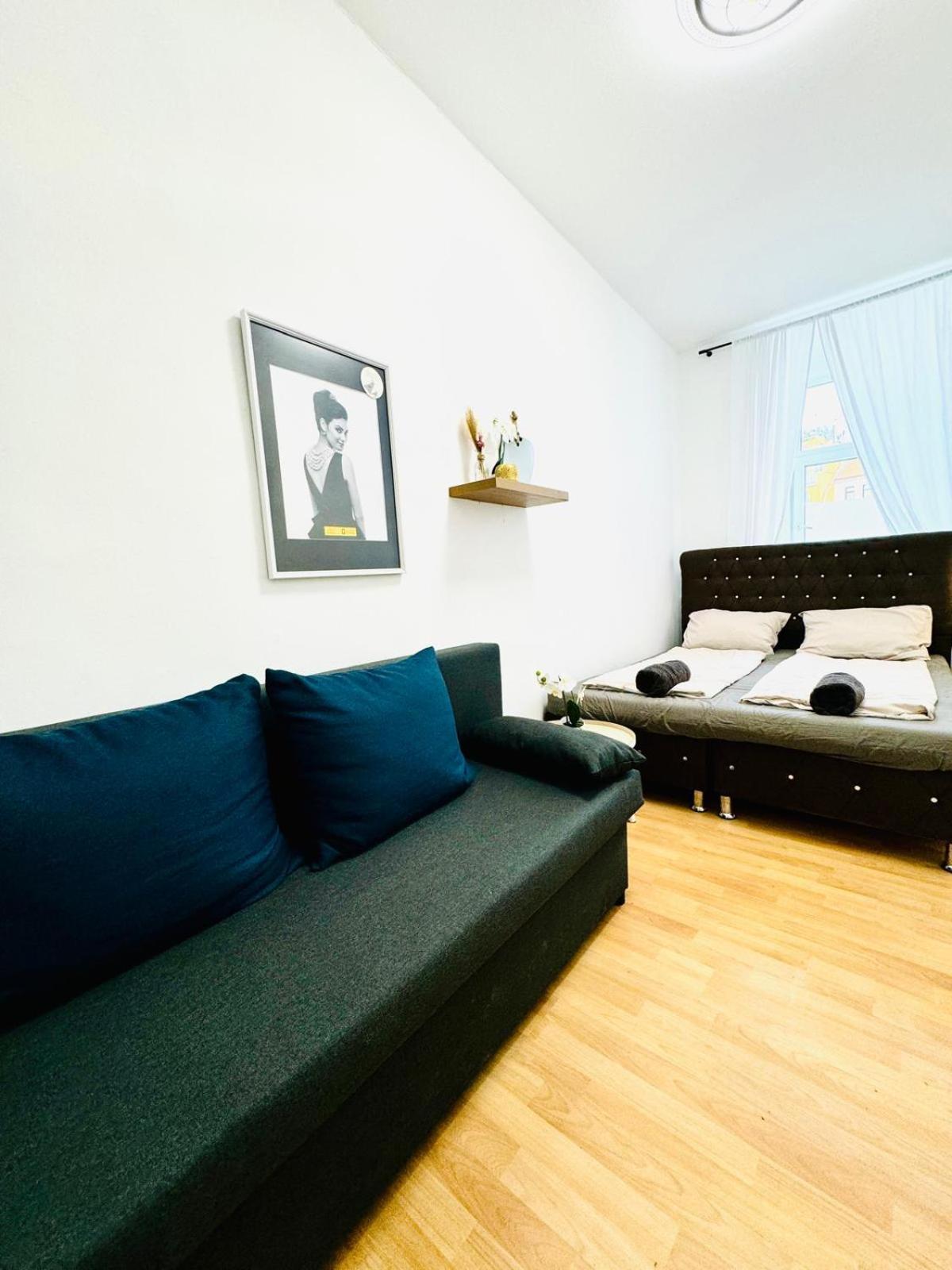 Comfy Rooms In A Shared Apt, 8Min To Rathausplatz Wina Bagian luar foto