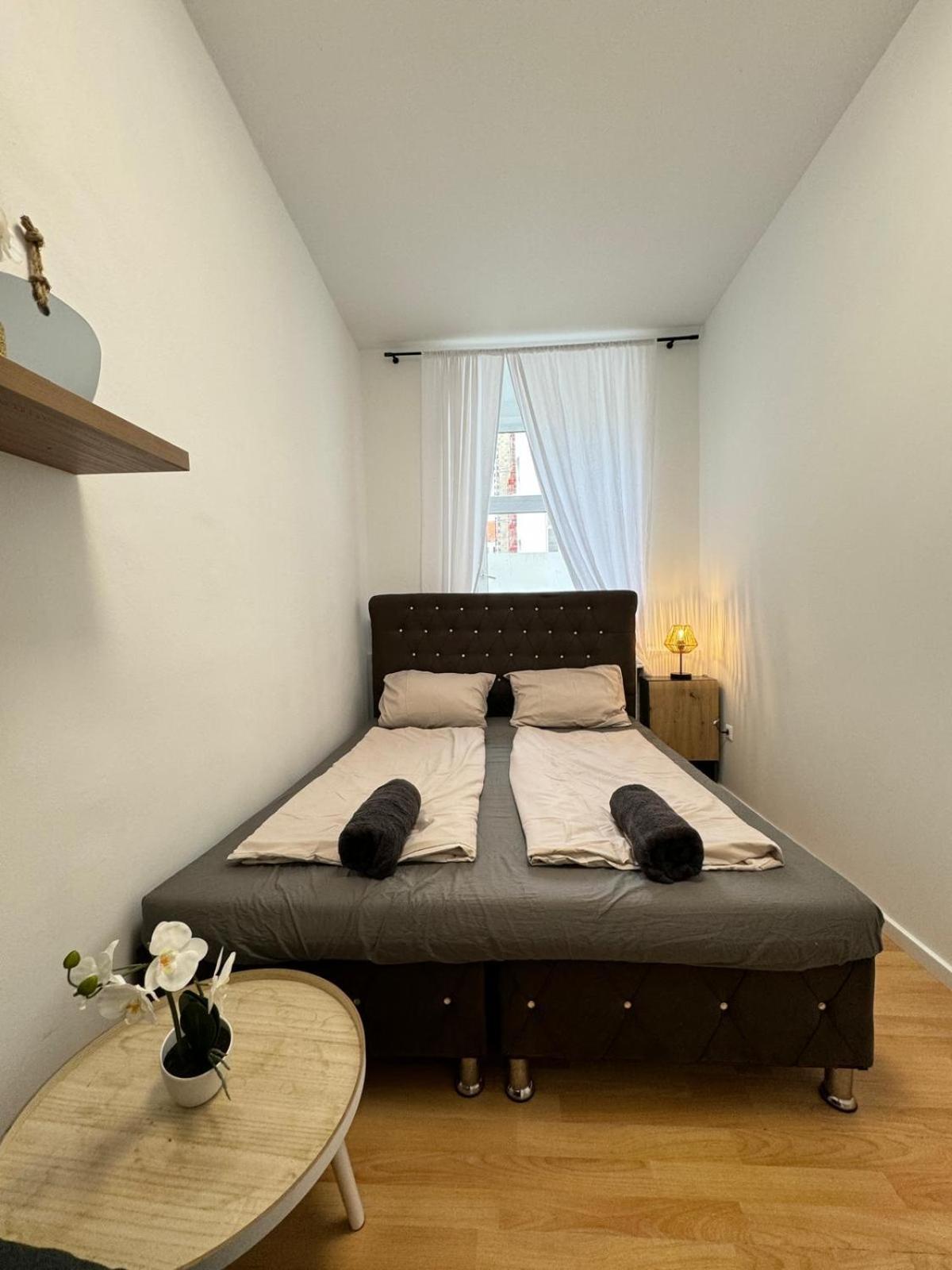 Comfy Rooms In A Shared Apt, 8Min To Rathausplatz Wina Bagian luar foto