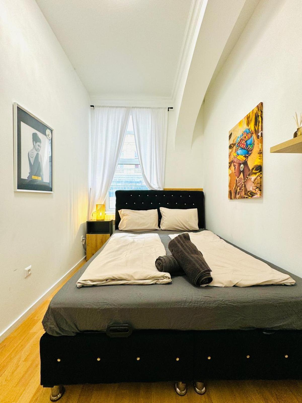 Comfy Rooms In A Shared Apt, 8Min To Rathausplatz Wina Bagian luar foto