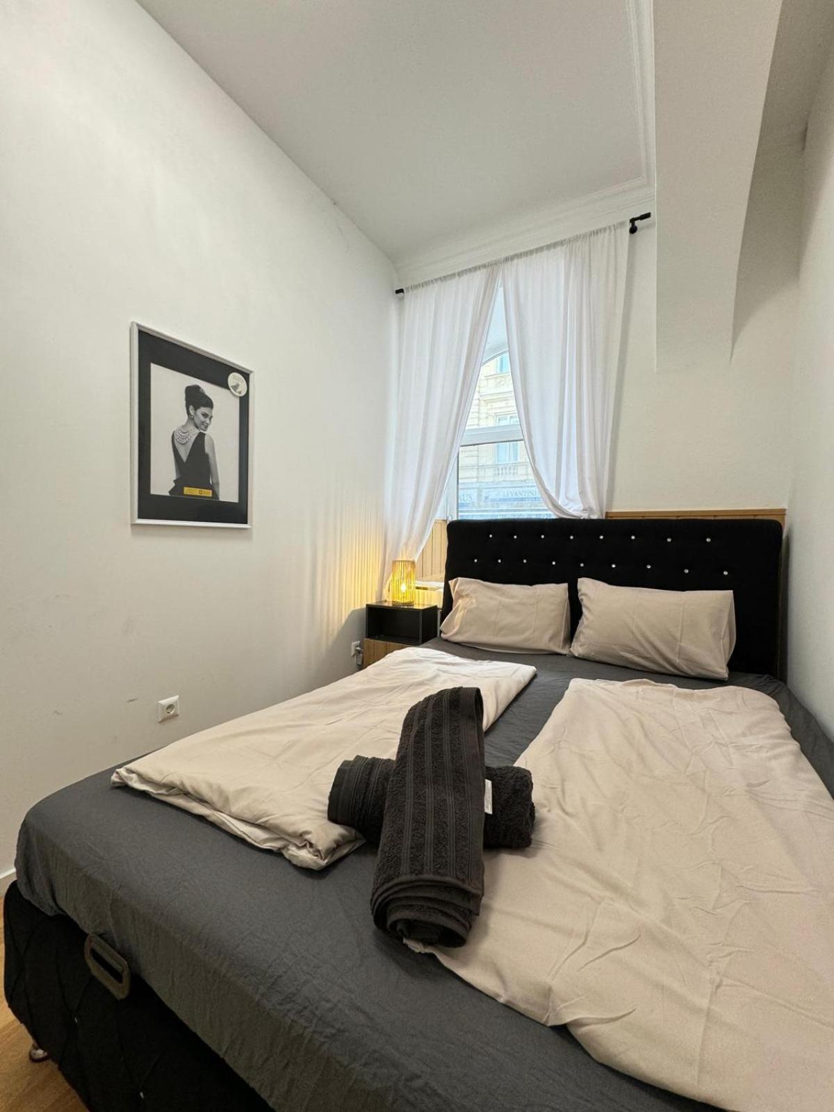 Comfy Rooms In A Shared Apt, 8Min To Rathausplatz Wina Bagian luar foto