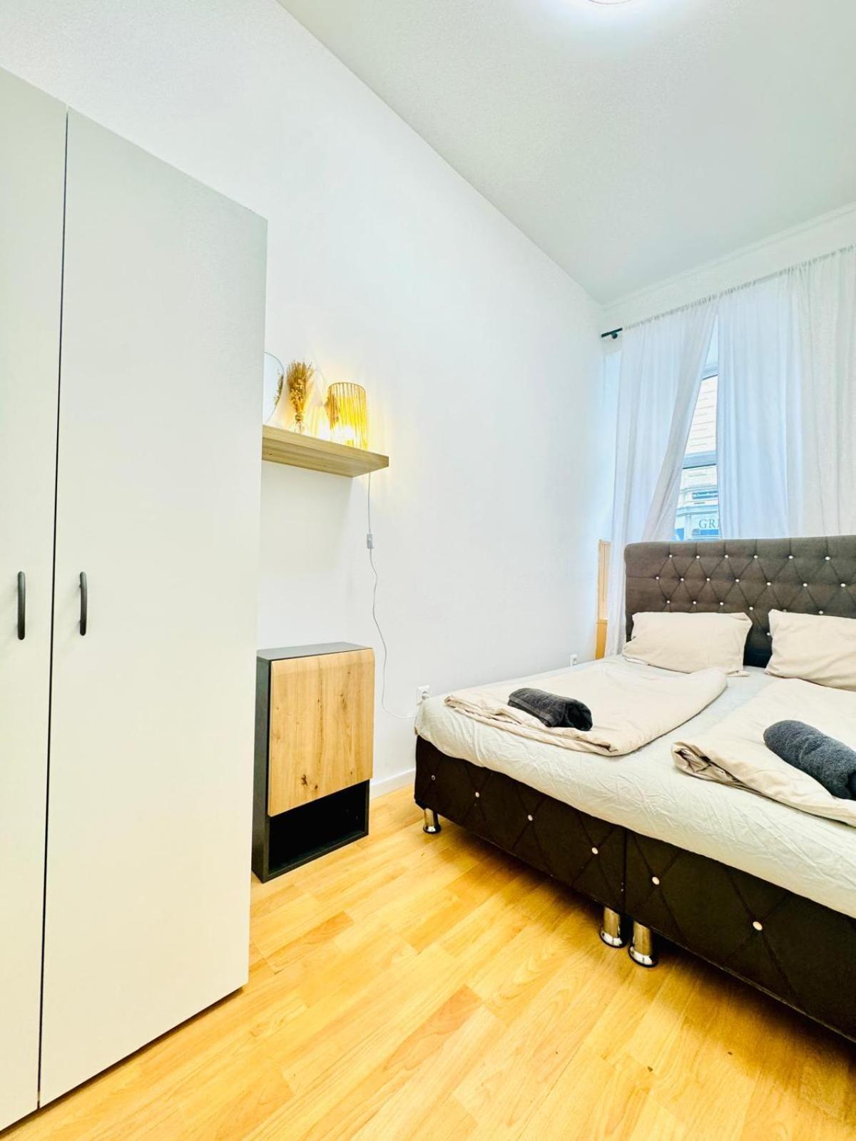 Comfy Rooms In A Shared Apt, 8Min To Rathausplatz Wina Bagian luar foto