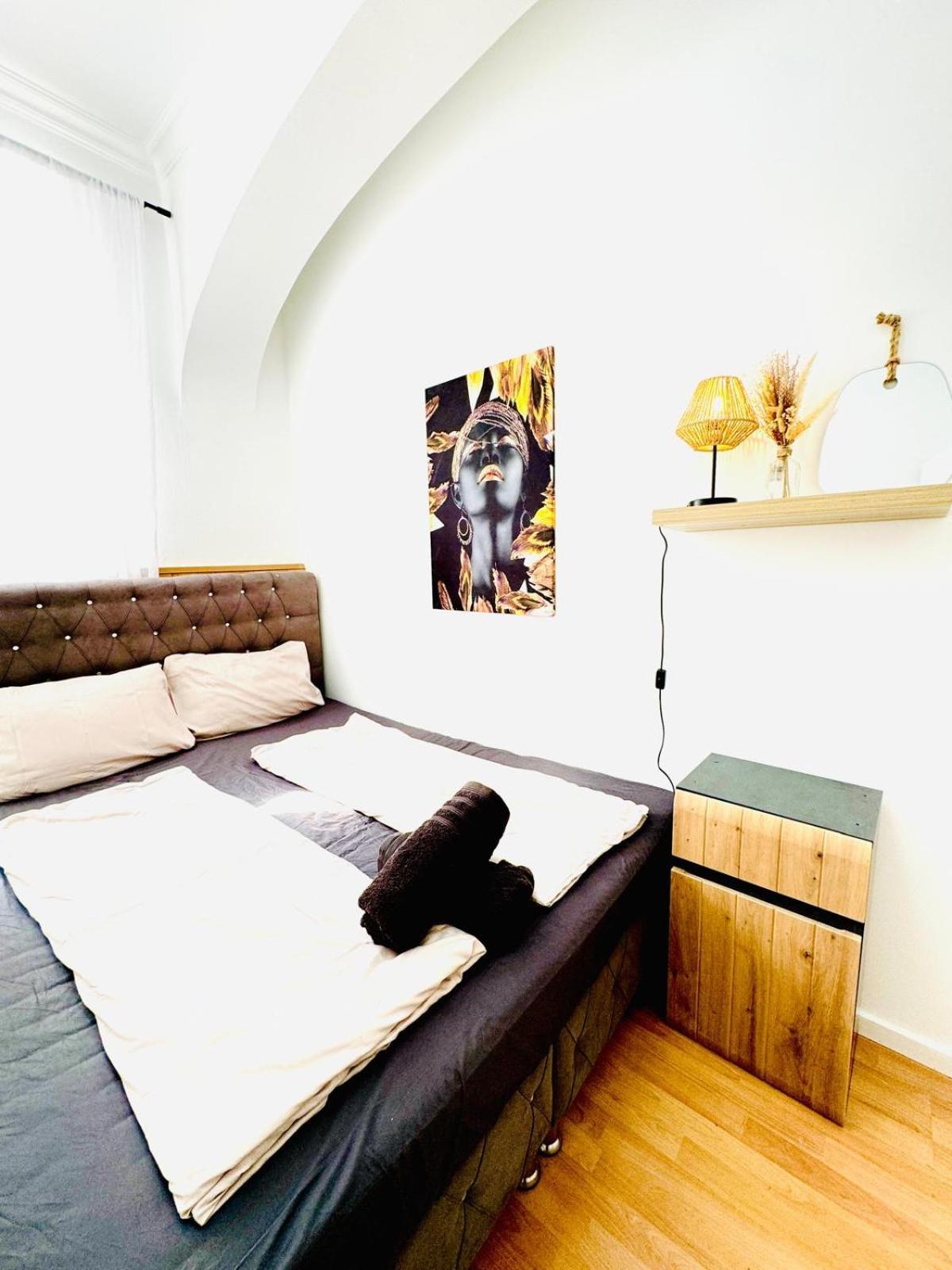 Comfy Rooms In A Shared Apt, 8Min To Rathausplatz Wina Bagian luar foto