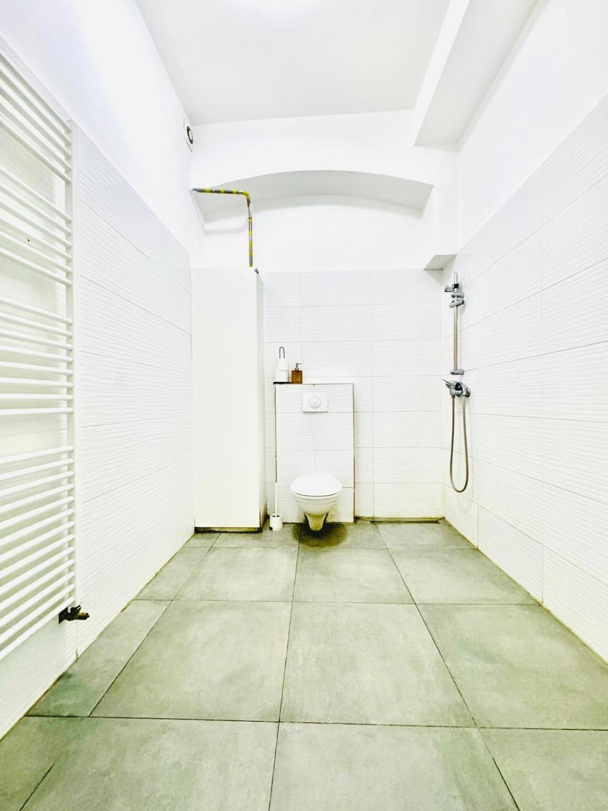 Comfy Rooms In A Shared Apt, 8Min To Rathausplatz Wina Bagian luar foto