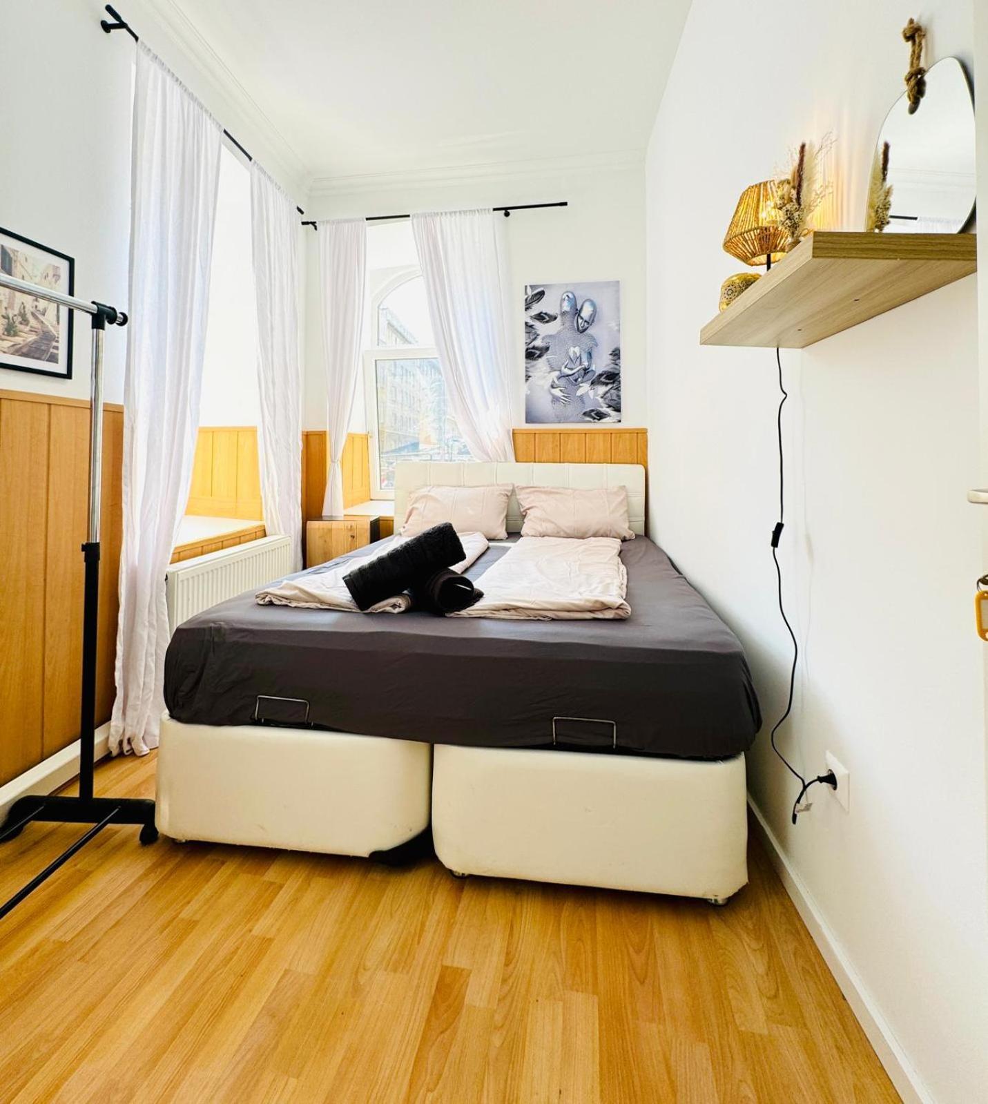 Comfy Rooms In A Shared Apt, 8Min To Rathausplatz Wina Bagian luar foto