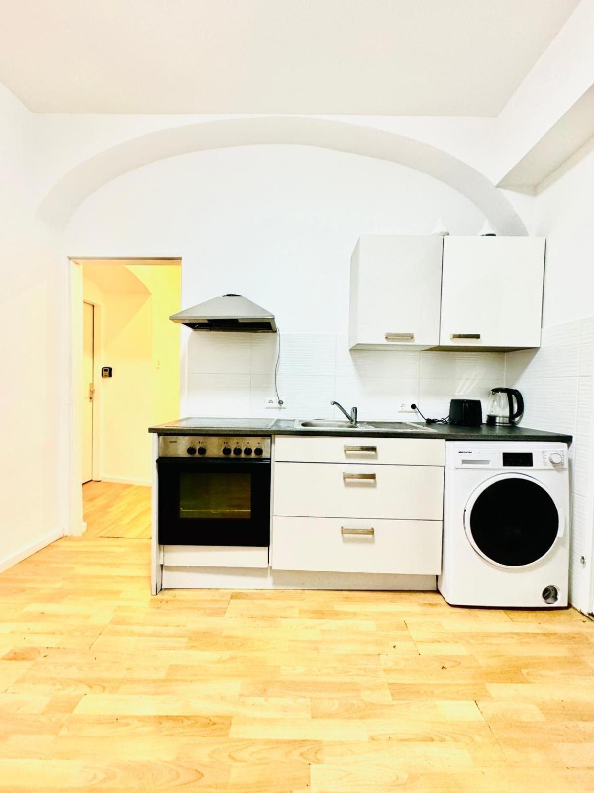 Comfy Rooms In A Shared Apt, 8Min To Rathausplatz Wina Bagian luar foto